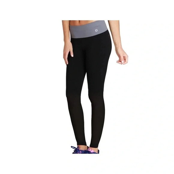 Nikibiki Sports Easy Movement Leggings - Picture 2 of 12